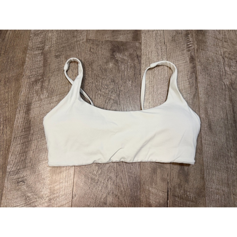 Crz Yoga Women Cream White Athletic Sports Bra Scoop Neck Workout Top